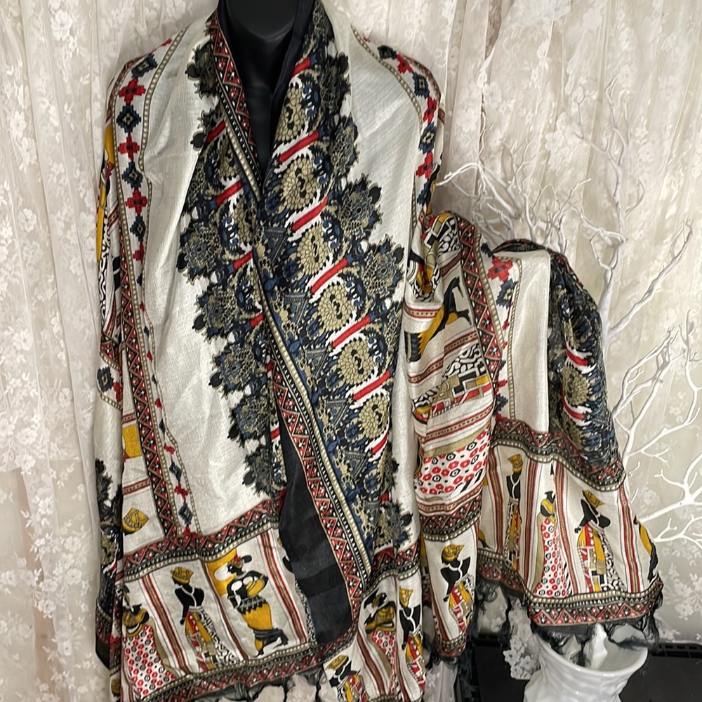 Incredible Ethnic Tribal Silk Scarf African Women White, Black, Blue & Red - Picture 2 of 9